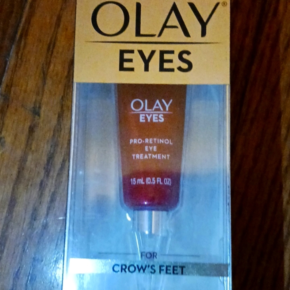 Olay EYES deep hydrating eye gel and pro retinol Eye Treatment each 15 mL